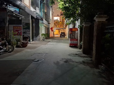 Nhà 2.5 tầng   trung tâm hải châu   3 phòng ngủ   ở ngay   giá chỉ 7 tỷ 4