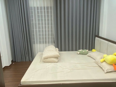 Tôi bán gấp căn nhà đẹp ở luôn ngõ 101 thanh nhàn, 38m2, 5 tầng, 6 phòng ngủ giá 12 tỷ có tl 4