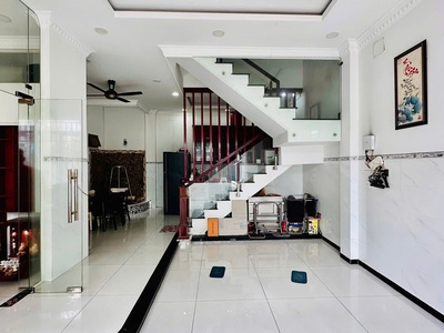 Bán nhà hxh 8m lê văn quới, gần ngã tư bốn xã, 8x11m, 3 tầng - 4pn, hạ còn 7,9 tỷ. 2