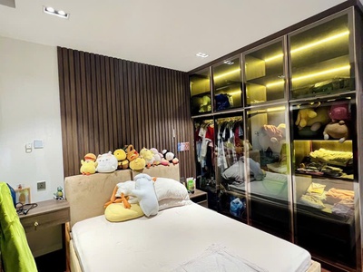 Bán nhà phường 5 , q8 m 5 lầu , 13 pn, 148m2 , ngang 8m , hxh chỉ 12,9 tỷ 2