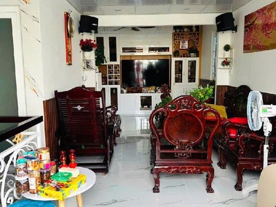 Nhà mới gần đông phương 4 giảm sâu còn 4t99 dòng tiền 12tr/tháng 0