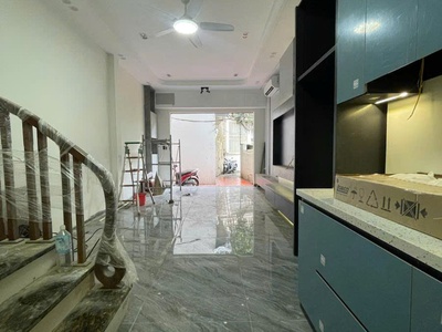 Bán nhà phố ngọc lâm - long biên giá đầu tư 2