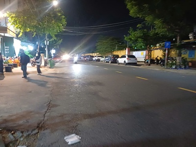 Nhà 2.5 tầng   trung tâm hải châu   3 phòng ngủ   ở ngay   giá chỉ 7 tỷ 0