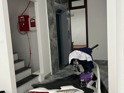 Chính chủ bán ccmn 6 tầng thang máy   long biên  hà nội - dòng tiền 450 triệu/năm 4