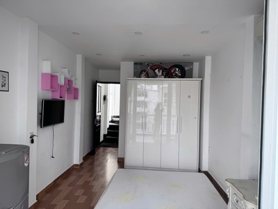 Cho thuê phòng ban công quận 3   full nội thất   chỉ xách vali vào ở 0