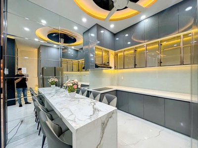 Bán căn nhà hẻm xe hơi 7m - 4 tầng - 5pn - huỳnh tấn phát - chỉ nhỉnh 7t 4