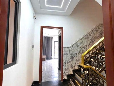 Bán nhà - 4 tầng - hẻm xe hơi - bình tân - gần ngã tư 4 xã - nhỉnh 6 tỷ 2