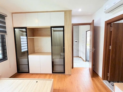 Hơn 7 tỷ -- thượng thanh - long biên- nhà mới ở ngay  45m2-4t- gần đường lớn 2