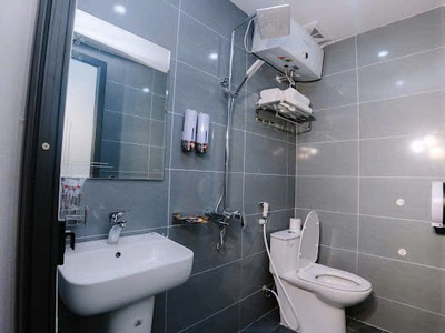 Bán khách sạn 3 tầng mới xây, vị trí đẹp, trung tâm Sầm Sơn 150m chỉ 15 tỷ 2