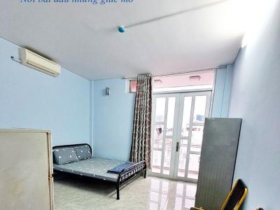 Phòng ban công full nội thất MT Điện Biên Phủ - Q10 có thang máy 0