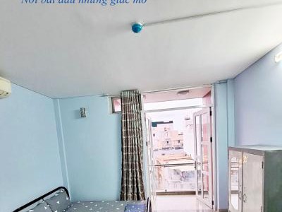 Phòng ban công full nội thất MT Điện Biên Phủ - Q10 có thang máy 6