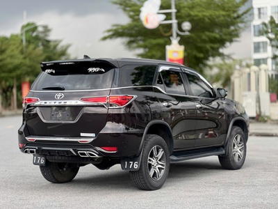 Fortuner máy dầu số tự động 1 cầu đời 2020 form mới 2
