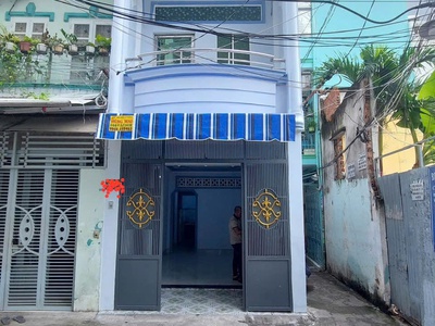 Bán gấp nhà 2 mặt hẻm xe hơi 8M đường Hòa Bình Quận 11 5