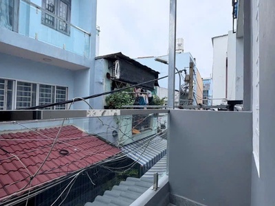 Bình Tân Giáp Tân Phú, Nhà Mới Xây, đẹp 40 m2, 2 tầng, Khu Bình Long, Ngã Tư Bốn Xã 5