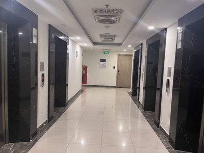 Căn hộ cc cao cấp lô góc - ô tô đỗ chân tòa nhà - tặng full nội thất 63m2 - 5,5 tỷ 0