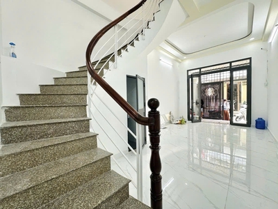 Nhà vuông mới shr 3 tầng hxh 52m2   nguyễn xí bình thạnh s 3