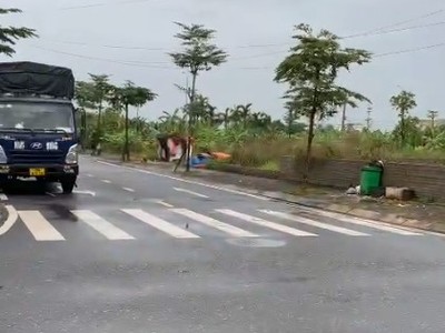 Chính chủ cần bán gấp  - fo đang làm mặt bằng - lô đất đẹp 92.4m2  xâm xuyên - hồng vân 2