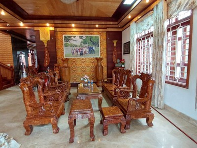 Biệt phủ châu âu đất 461m nội thất gỗ sang trọng 2 mặt tiền đường 4