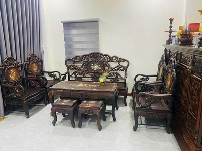 Hạ 1 tỷ bán nhà gần biển. chỉ 8,5tỷ đường trường sơn nhà 1 trệt. 1 lửng. 3 tầng lầu có thể lên 1