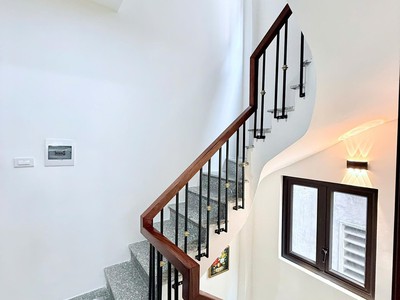 Bán siêu phẩm lô góc lê trong tấn - 41/45m 6 tâng thang máy, 14,6 ti - ngõ thông gần sân chơi và 3