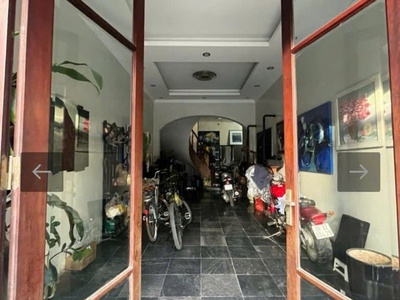 Bán nhà phố  quán thánh, cửa bắc, lõi ba đình dt 70m2, mt 6m, gần thpt phan đình phùng 0