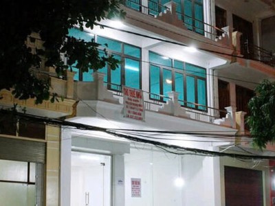 Cho thuê nhà 3 tầng số 259 mặt đường lê quý đôn, phường bồ xuyên, tp.thái bình 1