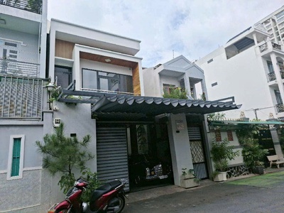 Bán nhà phố 3 tầng hẻm xe hơi quay đầu ngay trung tâm q7 0