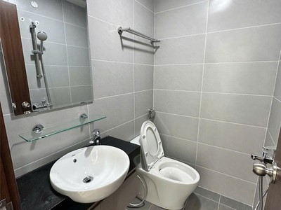 Bán nhanh nhà phố 4