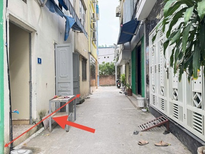 Bán đất tặng nhà c4, tổ 6, gia trung, quang minh. lô góc, 2 mặt thoáng trước sau 0