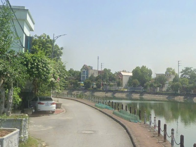 Lô duy nhất view hồ quang trung 1 80m2 mặt tièn 5m chỉ hơn 2 tỷ 1