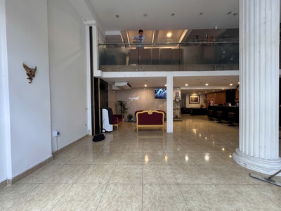 Cho thuê một phần mặt bằng sảnh a25 số 19 chả cá, hoàn kiếm, hà nội 4