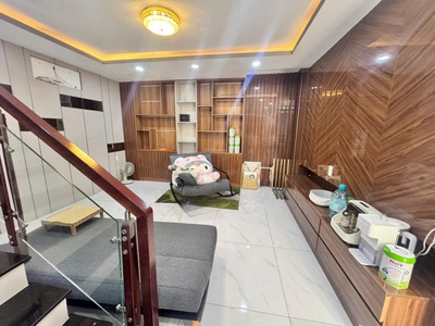 Đường 12m, nhà đẹp 4 lầu rất đẹp full nội thất xịn xò, vị trí đẹp 1