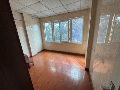 Chính chủ bán nhà mặt phố nguyễn đình chiểu, 12m2, 5 tầng, mặt tiền 3.2m, 9.8 tỷ, kinh doanh đỉnh 0