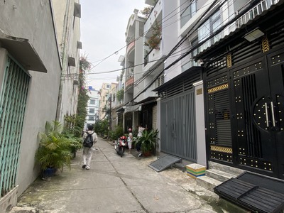 Bạn kiếm nhà 6 tỷ nhỉnh hxh thông quận 6 3 tầng thì xem ngay căn này. 0