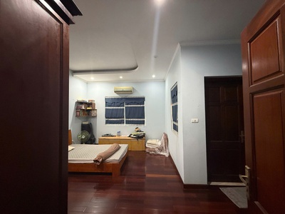 Cho thuê Biệt Thự Làng Việt Kiều Hà Đông - full đồ, giá: 40tr/tháng. 3