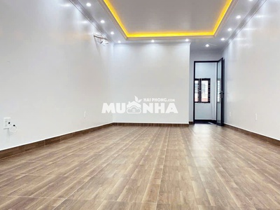 Bán hoặc cho thuê lâu dài nhà mặt đường Bùi Viện Hải Phòng 4