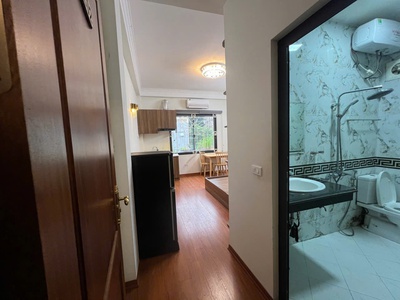 PL ô tô Cầu Giấy 83,5m2 6 tầng thang máy MT4m 31 tỷ 8 có TL. LH Khánh 3