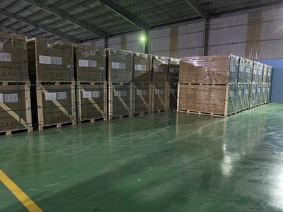 Bãi lưu hàng xanh - sạch, rộng, thoáng 2