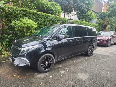 Cần bán Mercedes V250 đời 2016 bản độ Maybach sang trọng 2