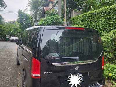 Cần bán Mercedes V250 đời 2016 bản độ Maybach sang trọng 3