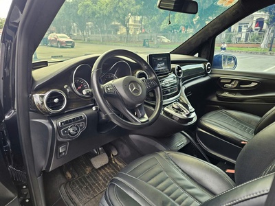 Cần bán Mercedes V250 đời 2016 bản độ Maybach sang trọng 6