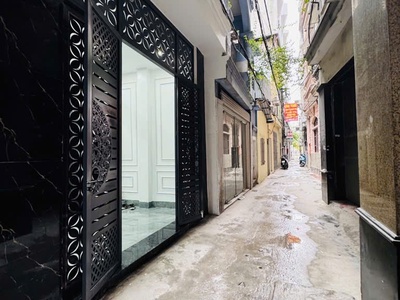 Nhà chính chủ - giá tốt - vị trí đẹp tại trần duy hưng 0