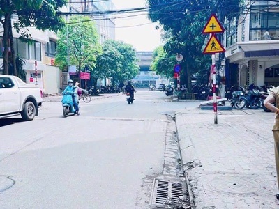 Em cần bán căn nhà dòng tiền tại , đường nguyễn xiển,hoàng mai, hà nội 1