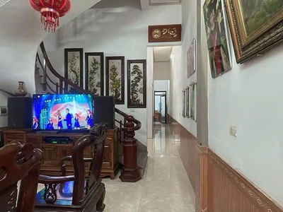 Chính chủ gửi bán lô đất 204m    tặng nhà 3 tầng tại đông cao, tráng việt, mê linh 2