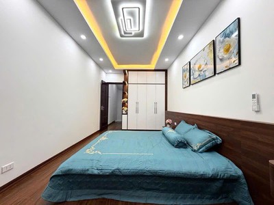 Nhà 7 tầng ô chờ thang máy, kinh doanh, đường trước nhà công tơ lơ quay đầu thiết kế hiện đại, 2