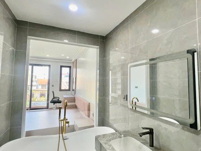 Bán nhà võ chí công- ô tô- thang máy ở ngay -65m 5 tầng 14.3 tỷ 3