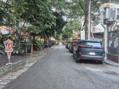 Rrr bạch mai   phân lô ô tô đỗ cửa   5 tầng   giá: 10,5 tỷ 0