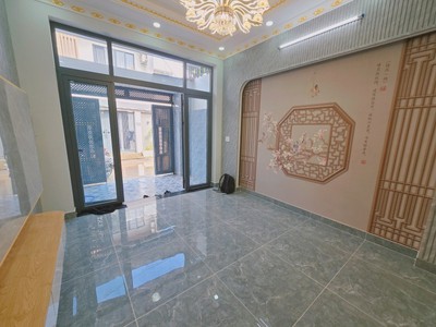 Bán nhà 3 tầng, 4pn hẻm xe hơi đường số 6, long trường, q.9. tp hcm. dt 56m2, sh, 5.55 tỷ. 0