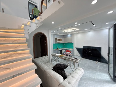 Biệt thự mini âu cơ tbình chỉ 4.748 tỷ  2tầng đúc đẹp   full nội thất cao cấp 1