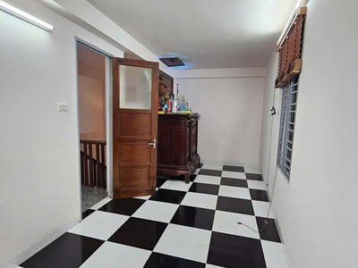 Bán nhà đê la thành dân xây, 31m 5 tầng 9,9tir- trung tâm kết nối khu vực đống đa 3